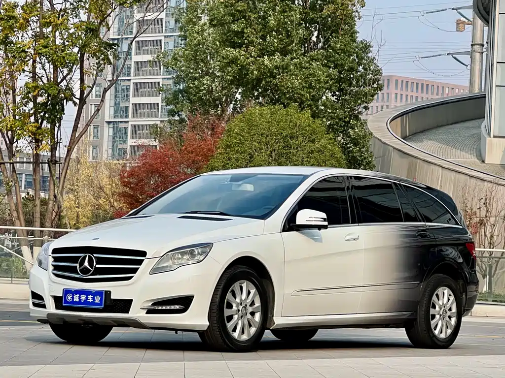 Mercedes-Benz R-Class 2011 R 300 L Business Type купить на сайте DeffCars