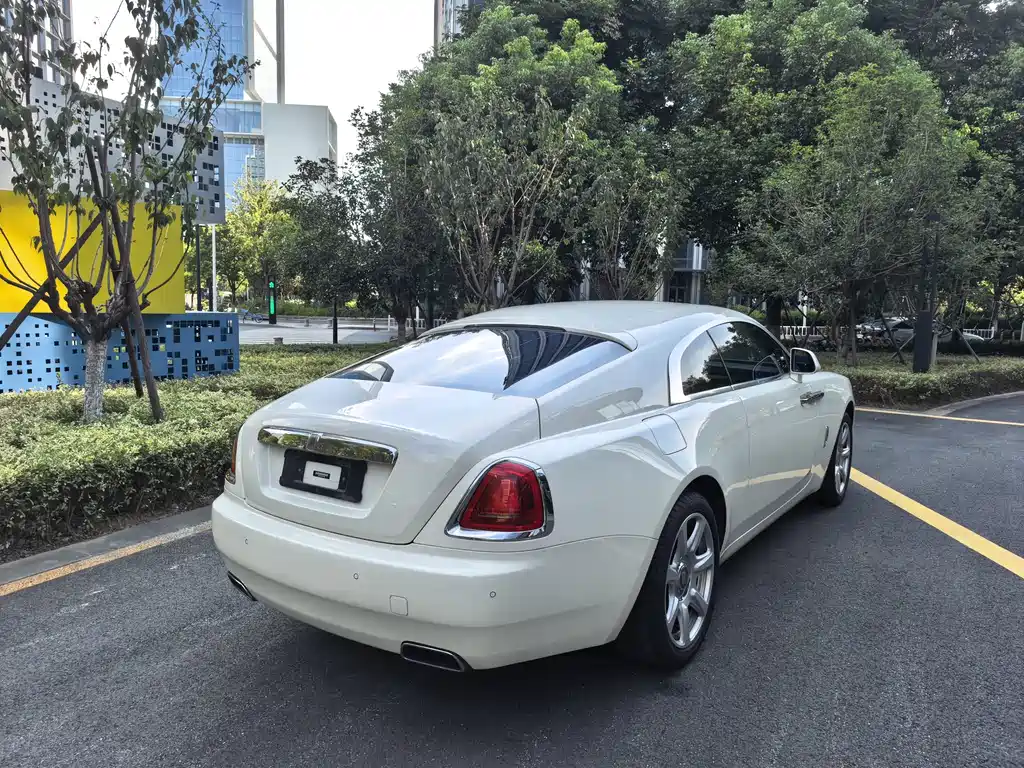 Phantom 2018 6.6T standard model купить на сайте DeffCars