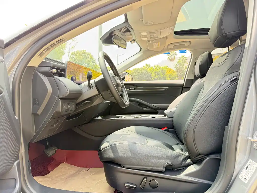 Mondeo 2023 EcoBoost 245 Luxury купить на сайте DeffCars