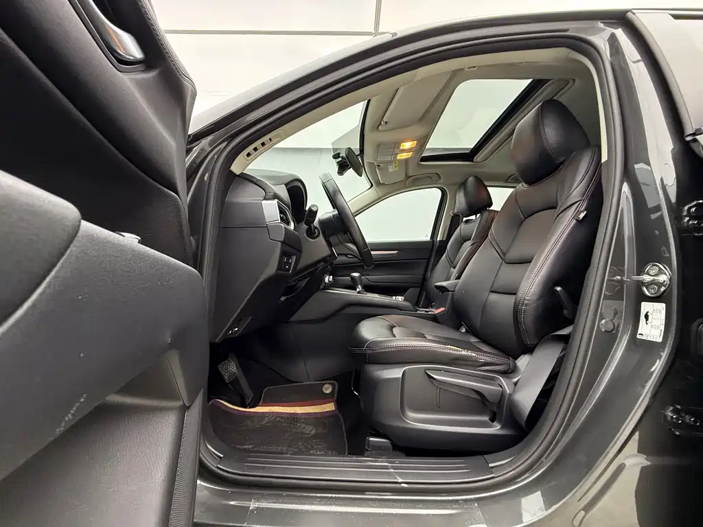 Mazda CX-5 2022 2.0L automatic two-wheel drive smart model купить на сайте DeffCars