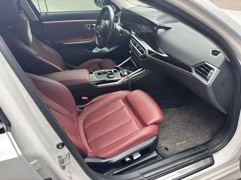 BMW i3 2022 eDrive 35 L купить на сайте DeffCars