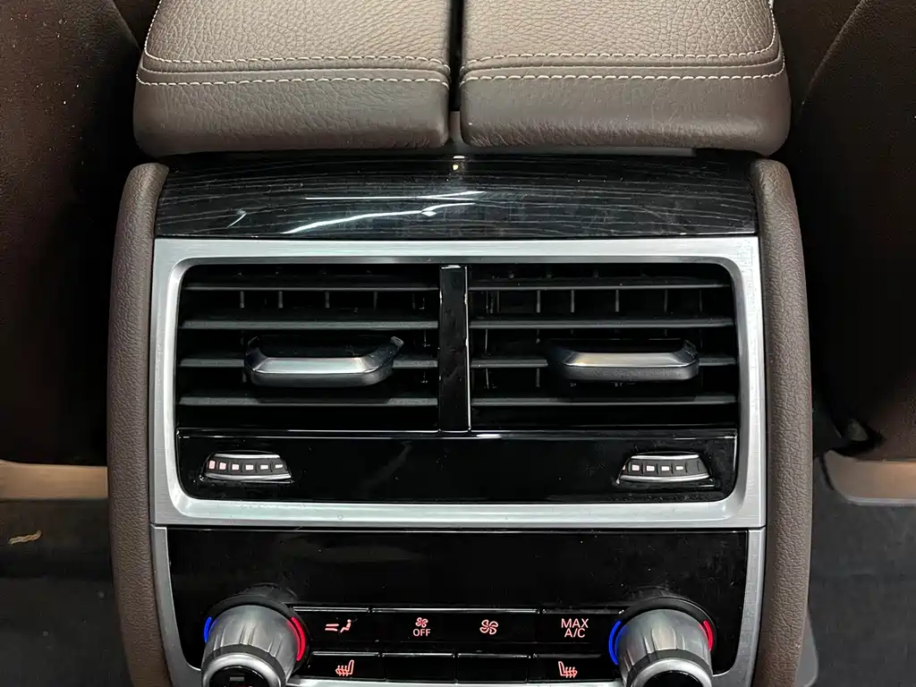 BMW 7 Series 2018 730Li Leading M Sports Package купить на сайте DeffCars