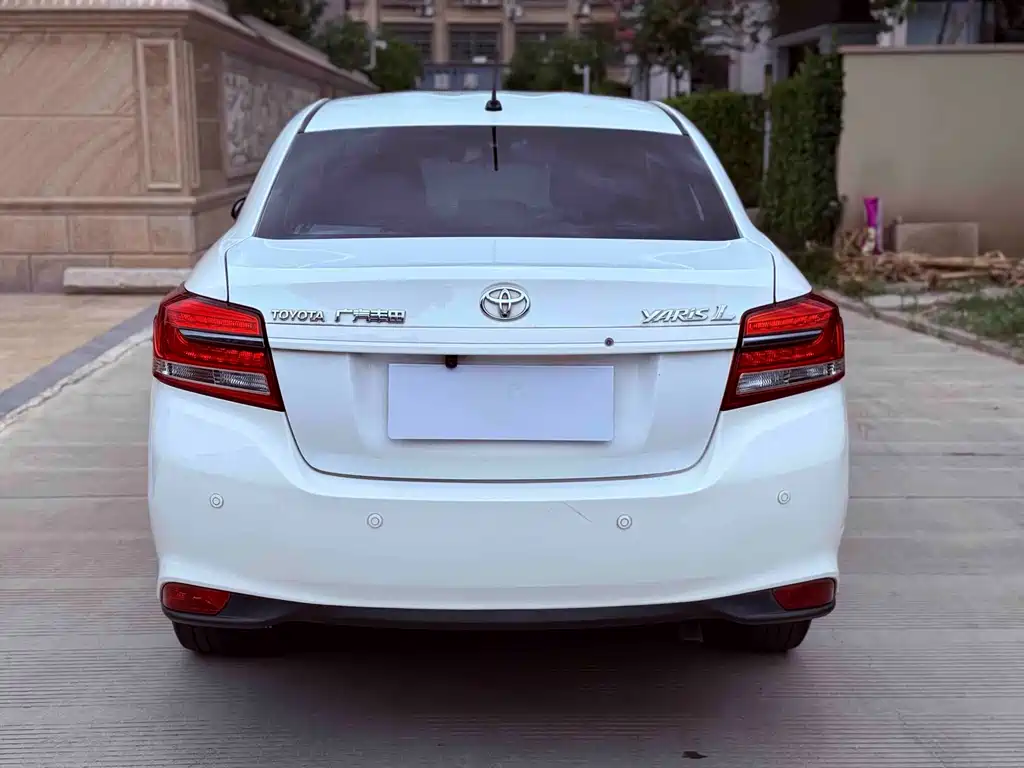 YARiS L 2020 1.5L CVT leading version купить на сайте DeffCars