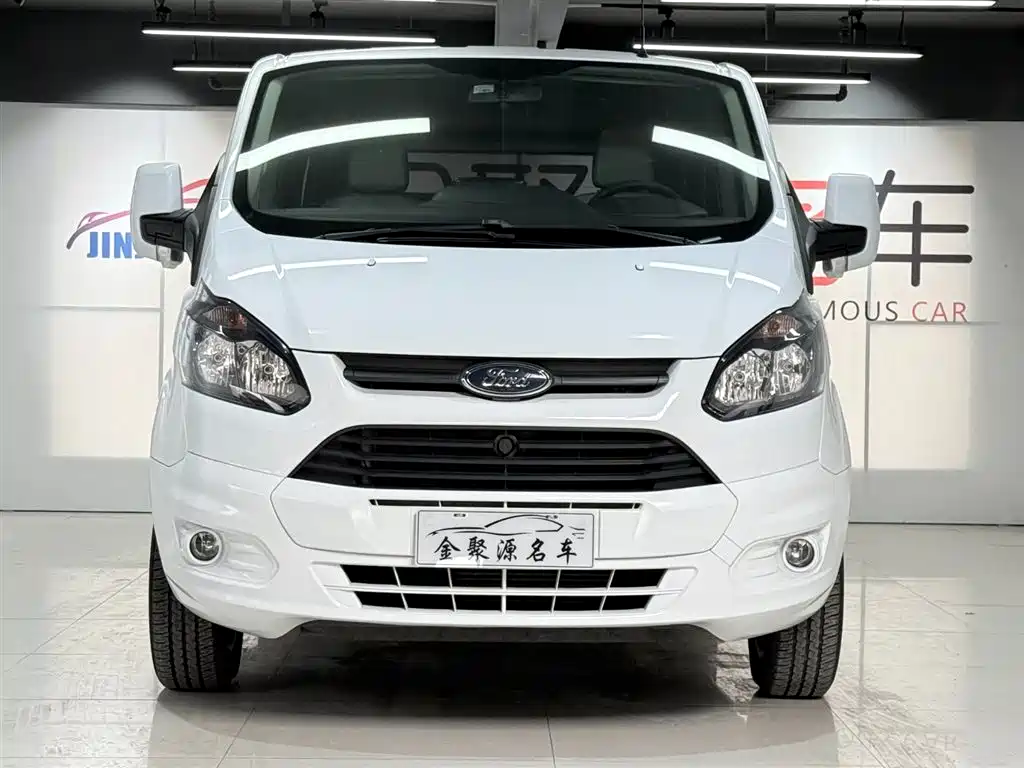 Tourio 2020 2.0T Automatic Elite Edition National VI купить на сайте DeffCars