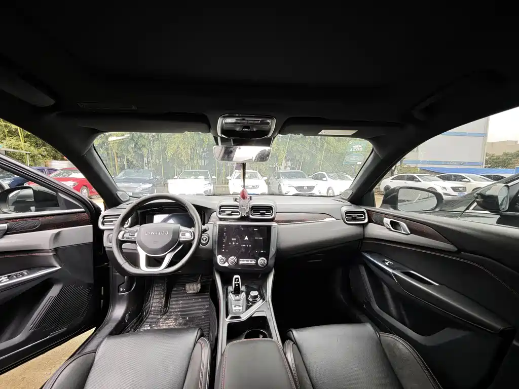 Lynk & Co 03 2018 1.5TD DCT Jin Pro Edition National V купить на сайте DeffCars
