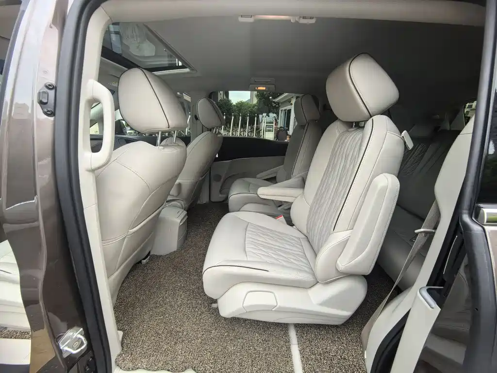 Buick GL8 2022 Land Business Class 652T Luxury купить на сайте DeffCars