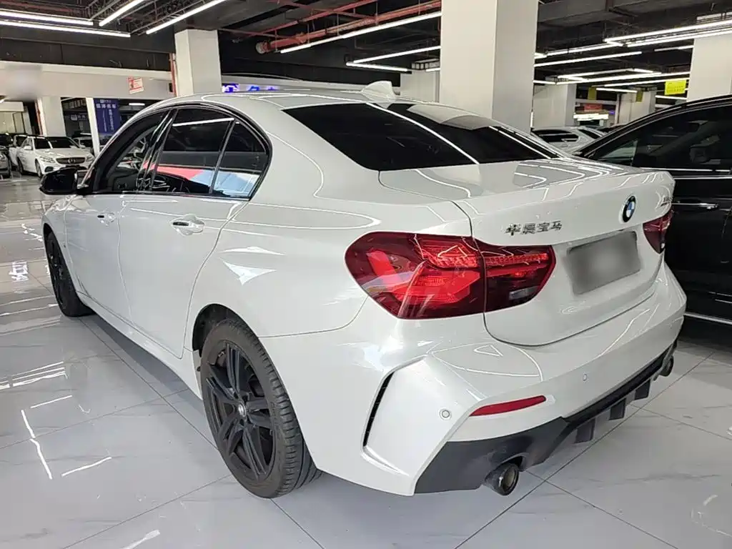 BMW 1 Series 2023 125i M Sports Night Edition купить на сайте DeffCars