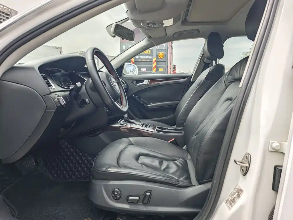 Audi A4L 2013 35 TFSI automatic comfort type купить на сайте DeffCars