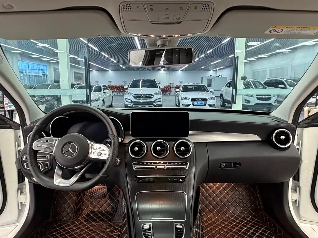 Mercedes-Benz C-Class 2020 facelift C 260 L sports version купить на сайте DeffCars