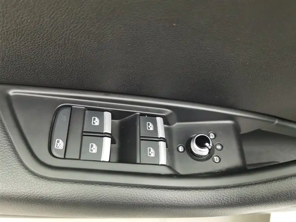 Audi A4L 2017 40 TFSI Enterprising купить на сайте DeffCars