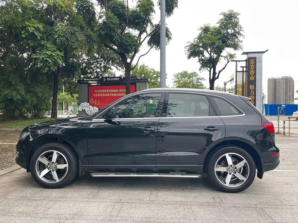 Audi Q5 2013 40 TFSI comfort type купить на сайте DeffCars