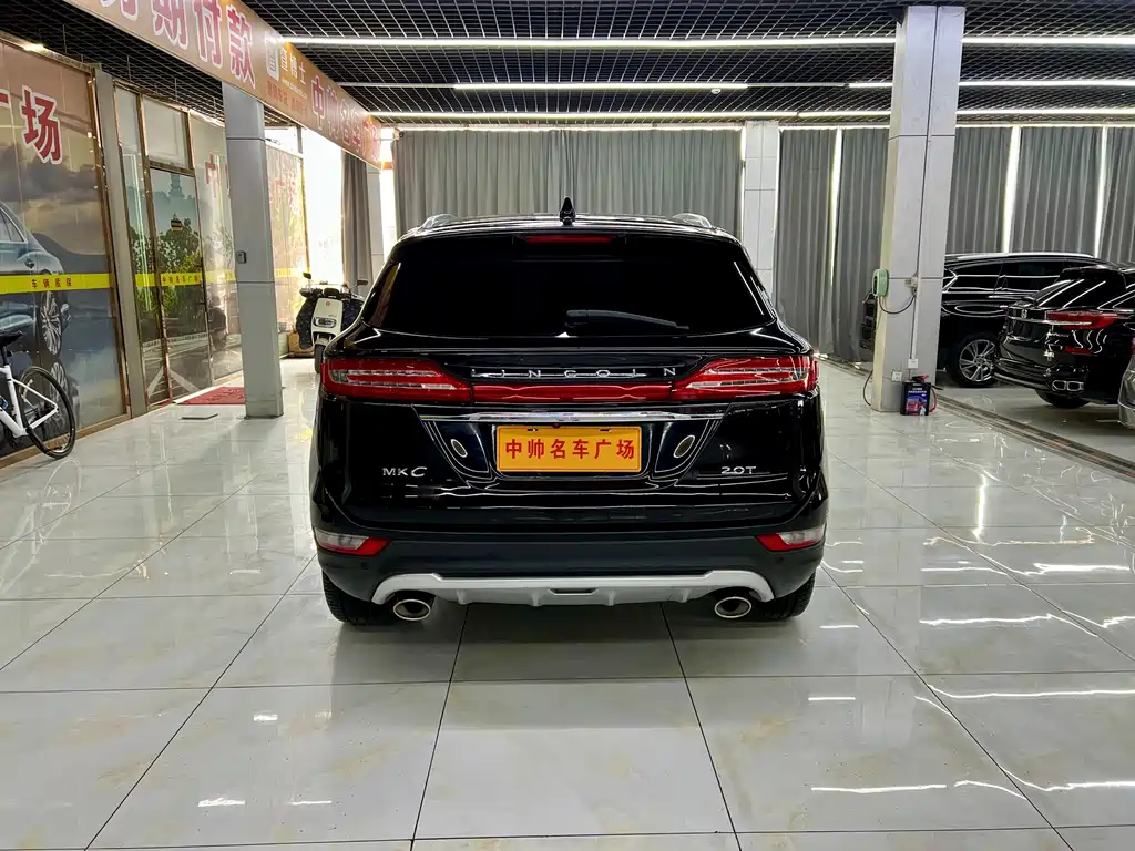 Lincoln MKC 2019 2.0T 2WD Premium Edition National VI купить на сайте DeffCars