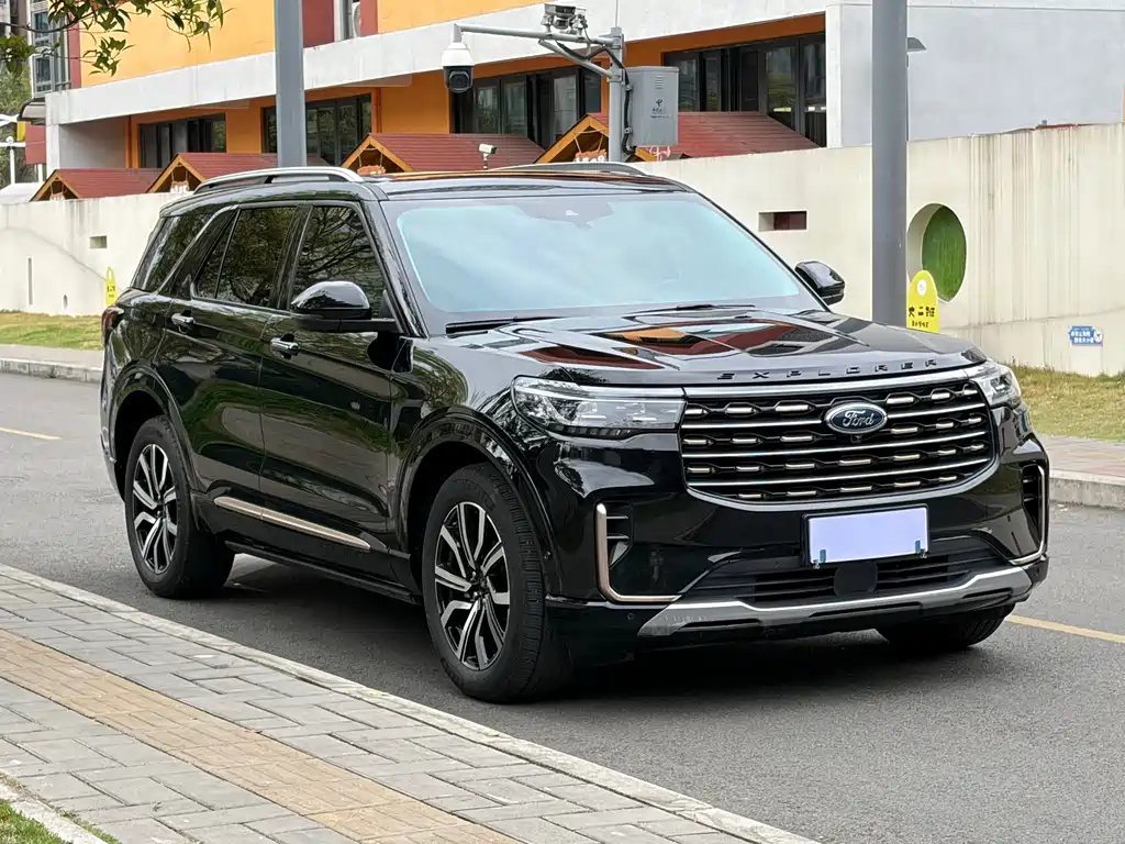 Explorer 2023 EcoBoost 285 four-wheel drive red gold version 6 seats купить на сайте DeffCars