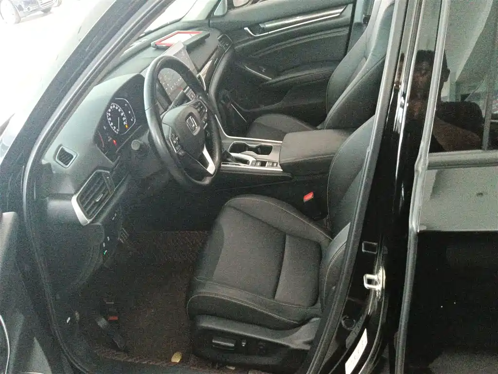 Accord 2022 260TURBO Magic Night Premium Edition купить на сайте DeffCars