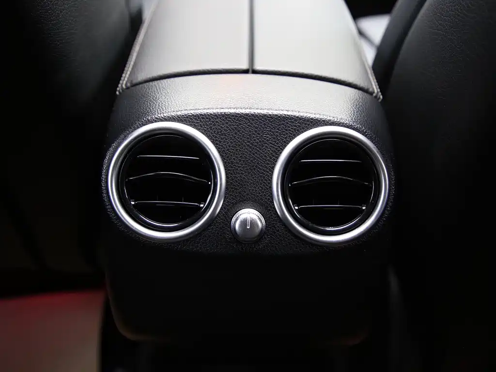 Mercedes-Benz GLC Coupe 2020 GLC 260 4MATIC Coupe SUV купить на сайте DeffCars