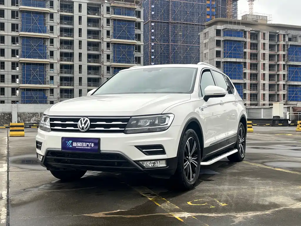 Tiguan L 2019 330TSI automatic two-wheel drive panoramic comfort version National VI купить на сайте DeffCars