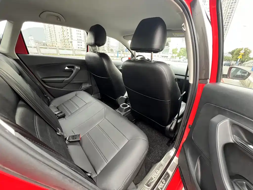 Polo 2016 1.4L automatic fashion model купить на сайте DeffCars