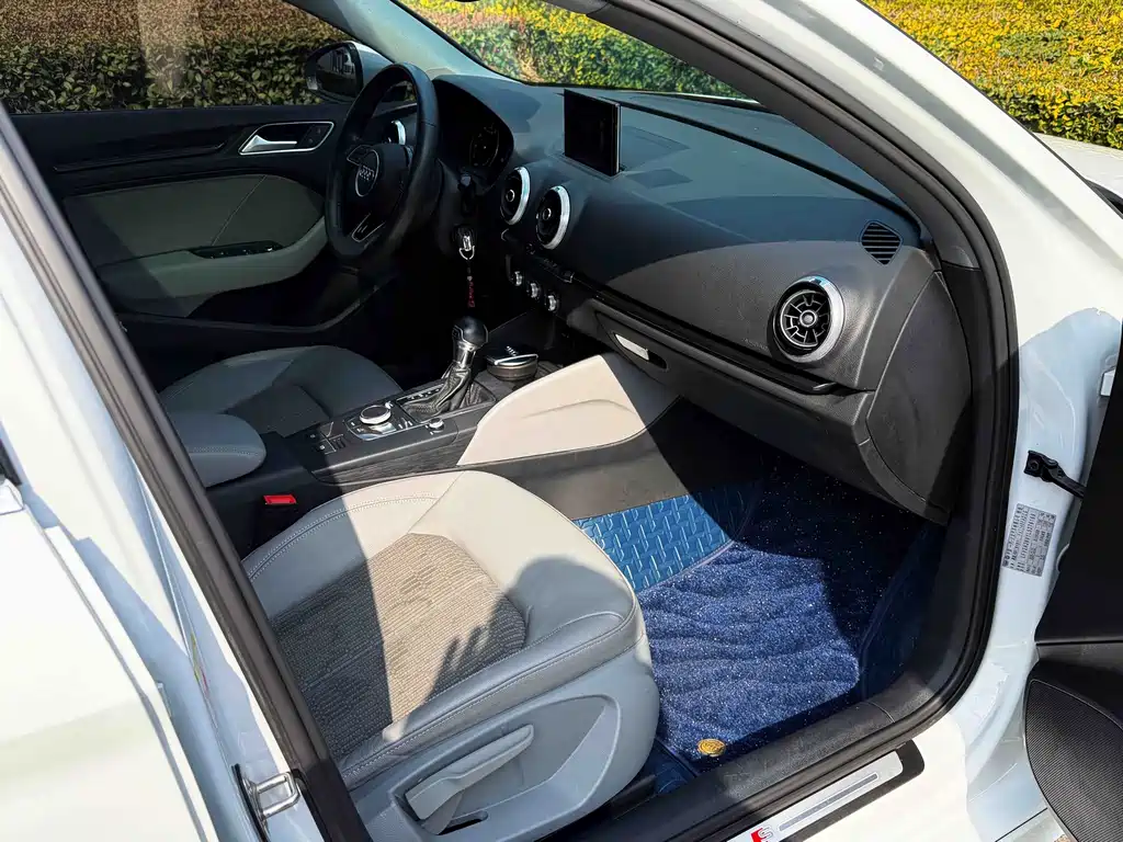 Audi A3 2020 Limousine 35 TFSI Fashion Type National VI купить на сайте DeffCars