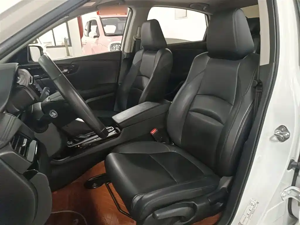 Lingpai 2019 180Turbo CVT Leading Edition National VI купить на сайте DeffCars