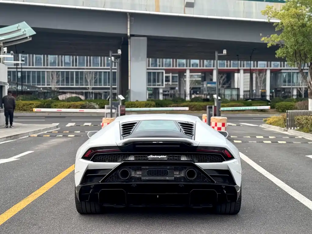 Huracán 2020 Huracán EVO RWD купить на сайте DeffCars