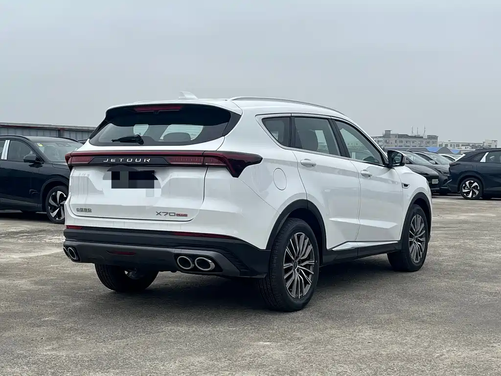 Jietu X70 PLUS 2025 Champion Edition 1.5T DCT Champion PRO 7 seats купить на сайте DeffCars
