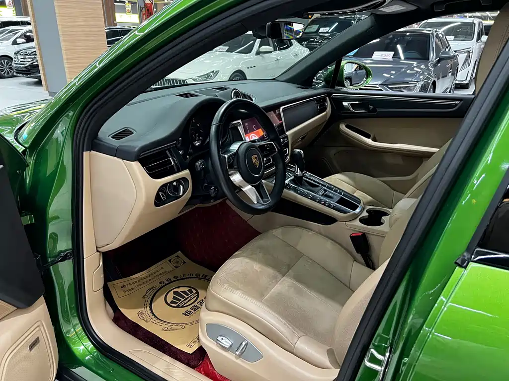 Macan 2018 Macan 2.0T купить на сайте DeffCars