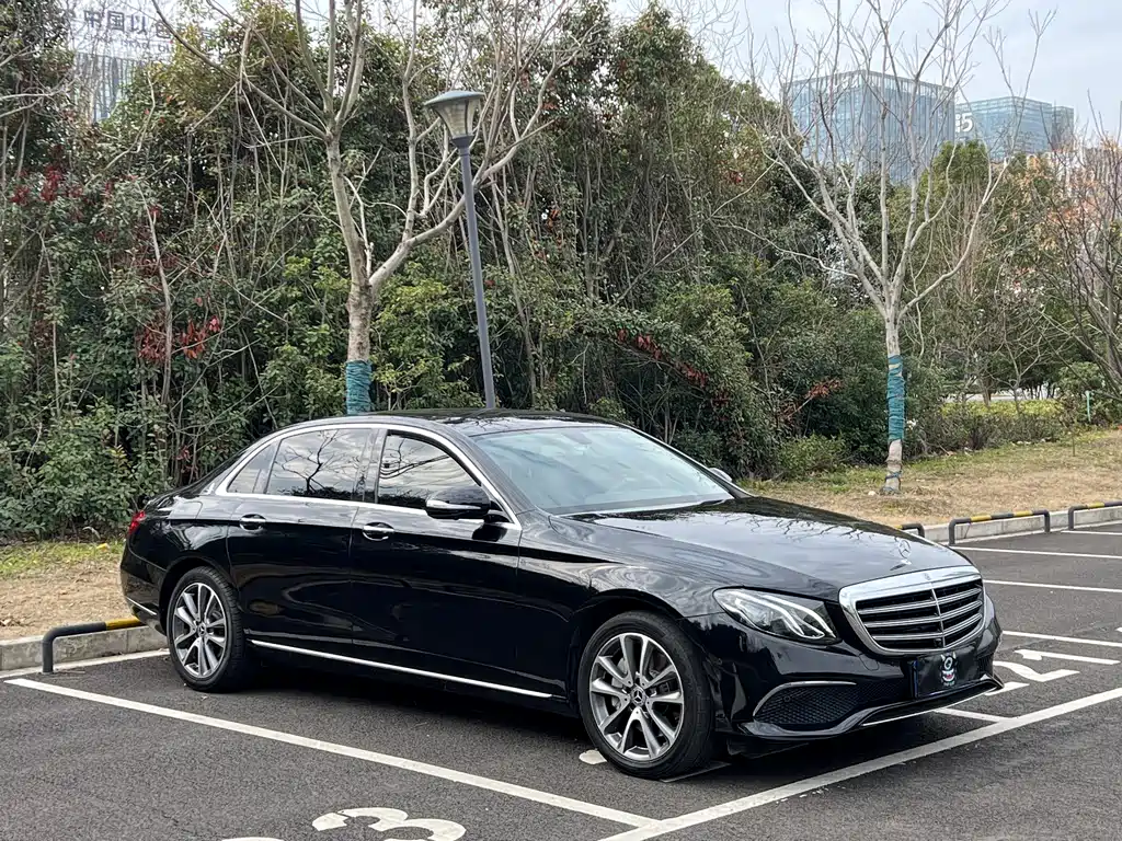 Mercedes-Benz E-Class 2019 E 300 L Luxury Model купить на сайте DeffCars