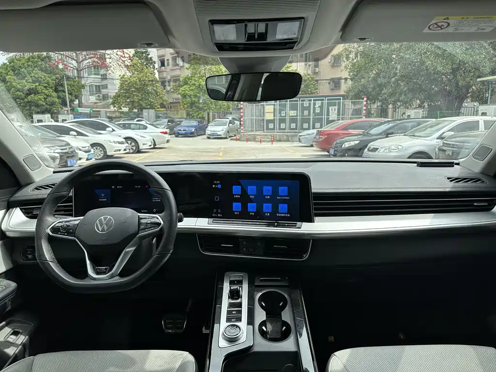 Lan Xun 2024 380TSI four-wheel drive R-Line Touring Edition купить на сайте DeffCars