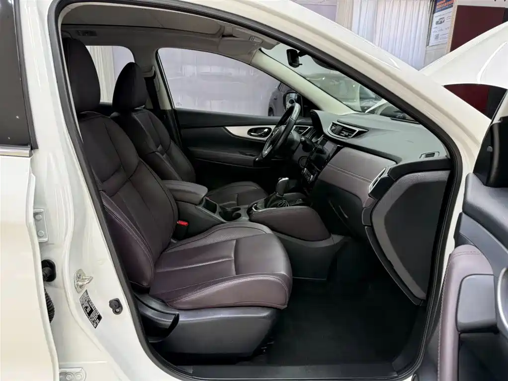 Qashqai 2022 2.0L CVT XV Prem Deluxe Edition купить на сайте DeffCars