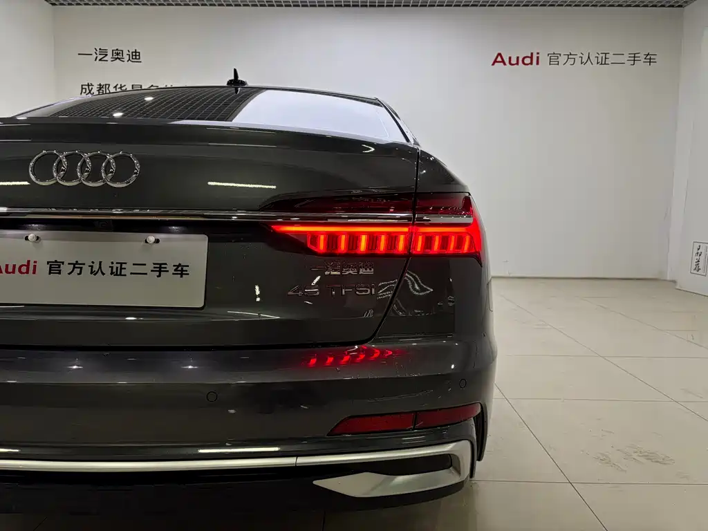 Audi A6L 2023 45 TFSI Premium Dynamic Model купить на сайте DeffCars