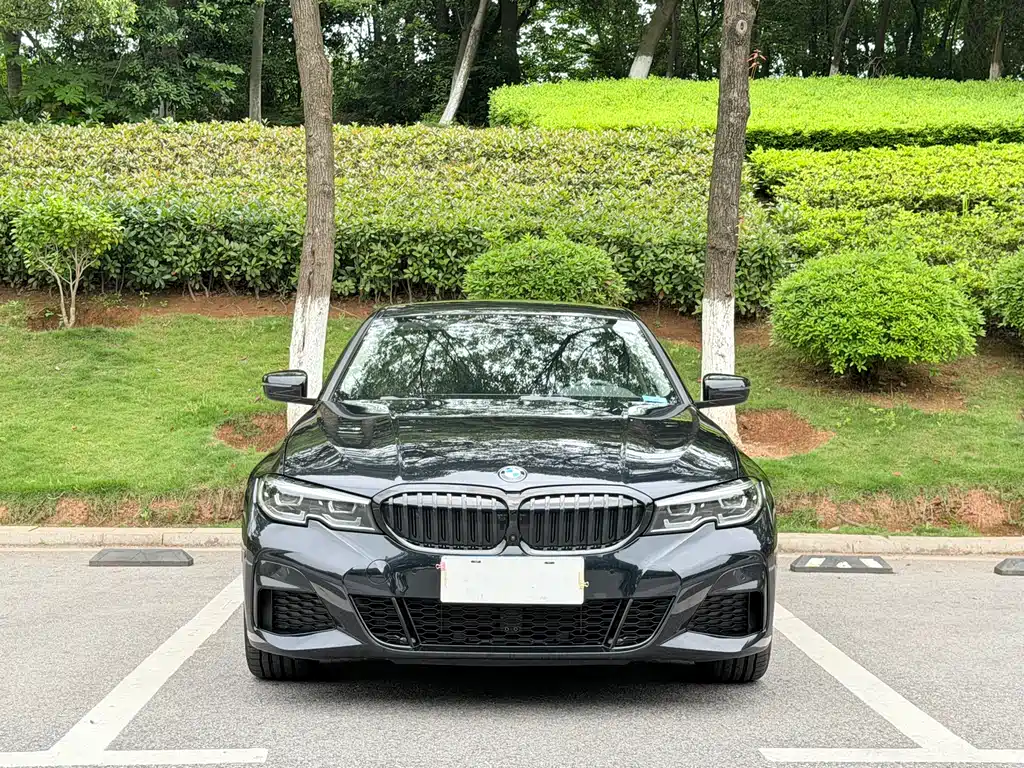 BMW 3 Series 2022 325Li M Sports Night Package купить на сайте DeffCars
