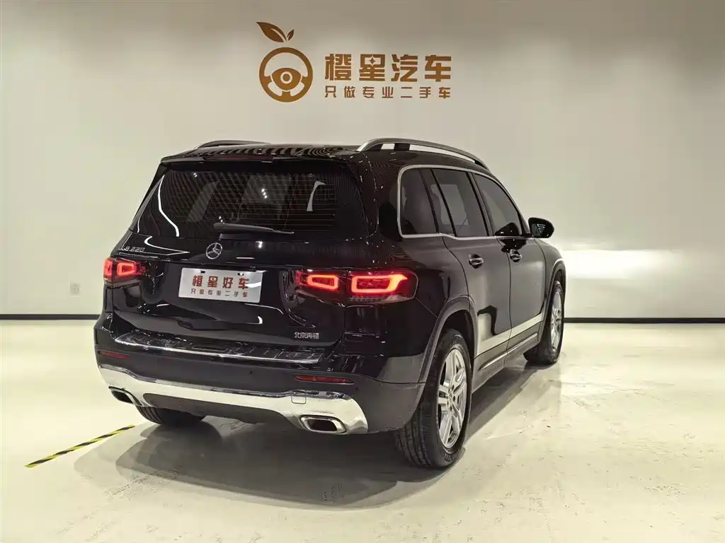 Mercedes-Benz GLB 2023 GLB 220 Dynamic купить на сайте DeffCars