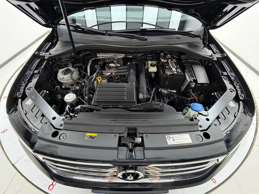 Tiguan L 2023 280TSI automatic two-wheel drive Chaochuang limited edition купить на сайте DeffCars