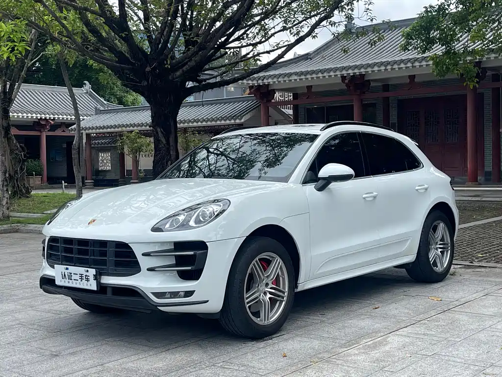 Macan 2017 Turbo 3.6T купить на сайте DeffCars