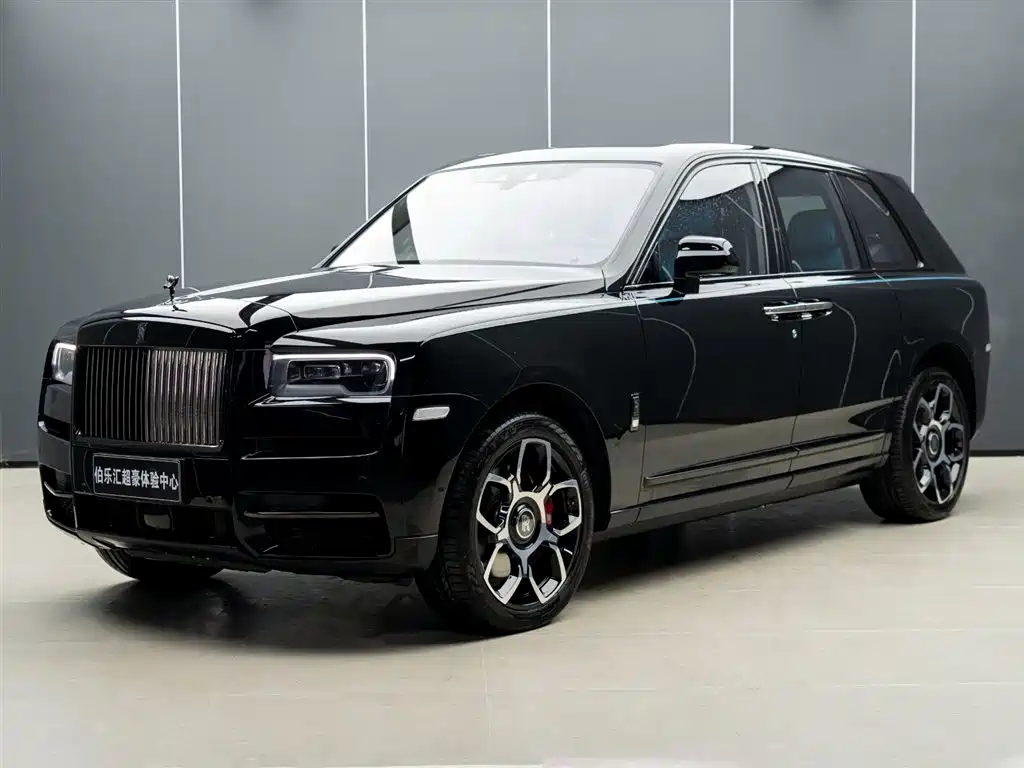 Cullinan 2024 Black Badge купить на сайте DeffCars