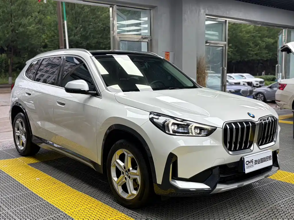 BMW X1 2023 sDrive20Li X Design Package купить на сайте DeffCars