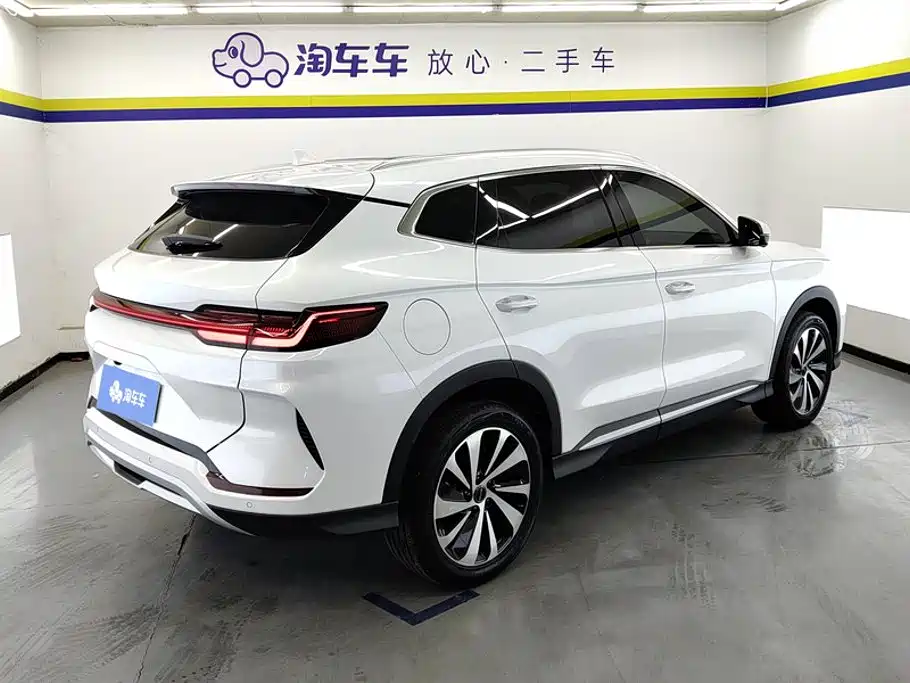 Song Plus New Energy 2023 Champion Edition DM-i 150KM Flagship купить на сайте DeffCars
