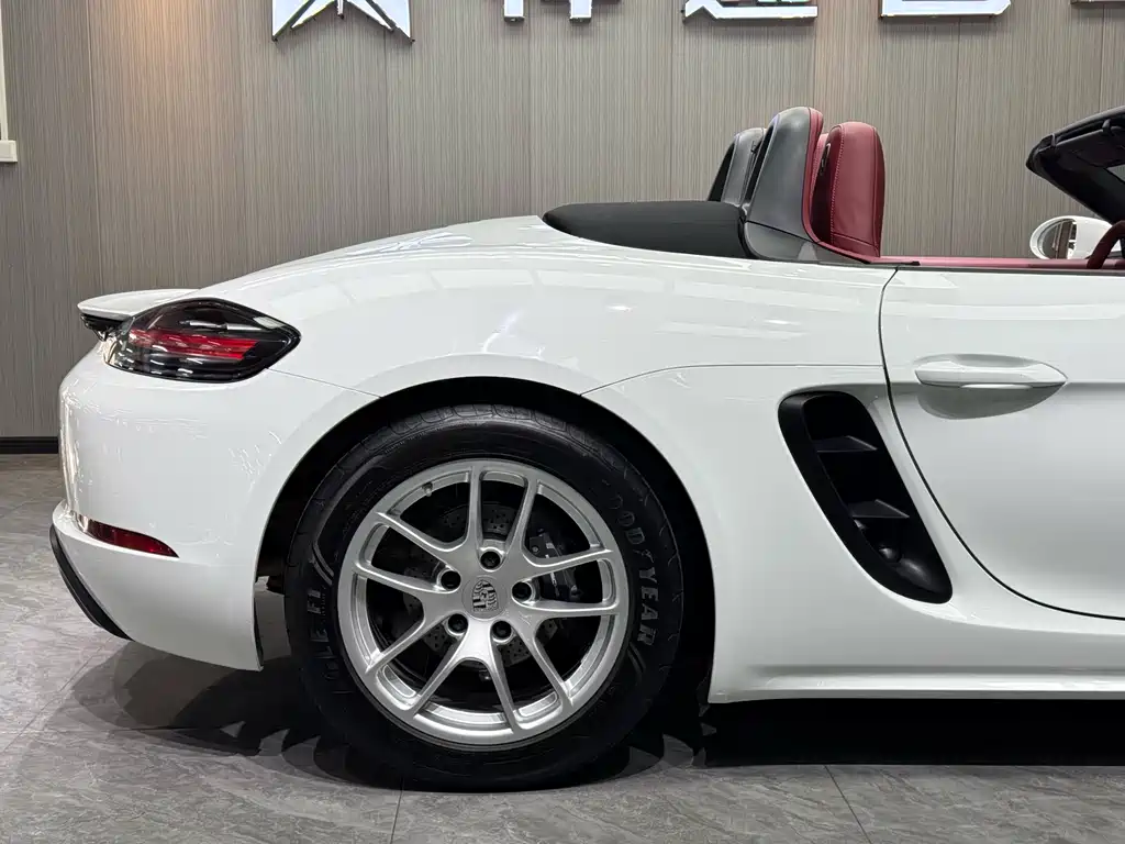 Porsche 718 2022 Boxster 2.0T купить на сайте DeffCars