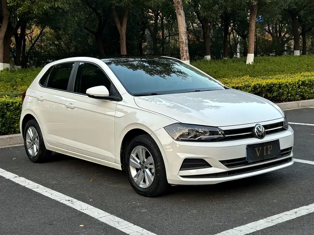 Polo 2021 Plus 1.5L Automatic Panoramic Enjoyment Edition купить на сайте DeffCars