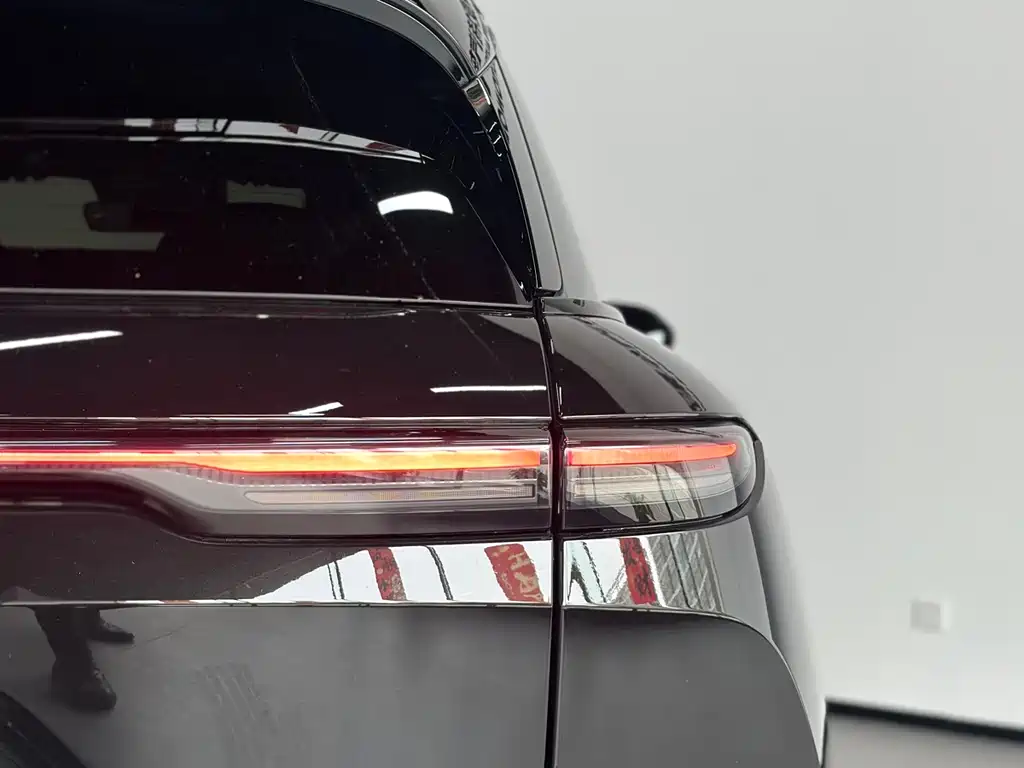 NIO ES6 2023 model 75kWh купить на сайте DeffCars
