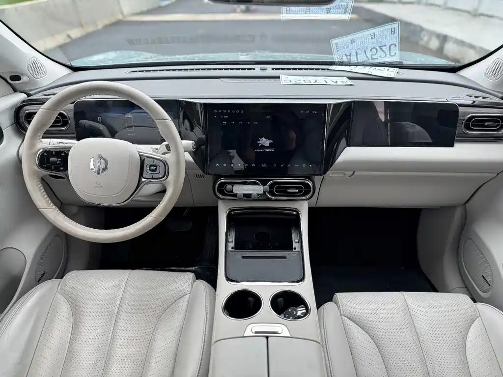 Leapmoo C11 2021 Executive Edition 610 купить на сайте DeffCars