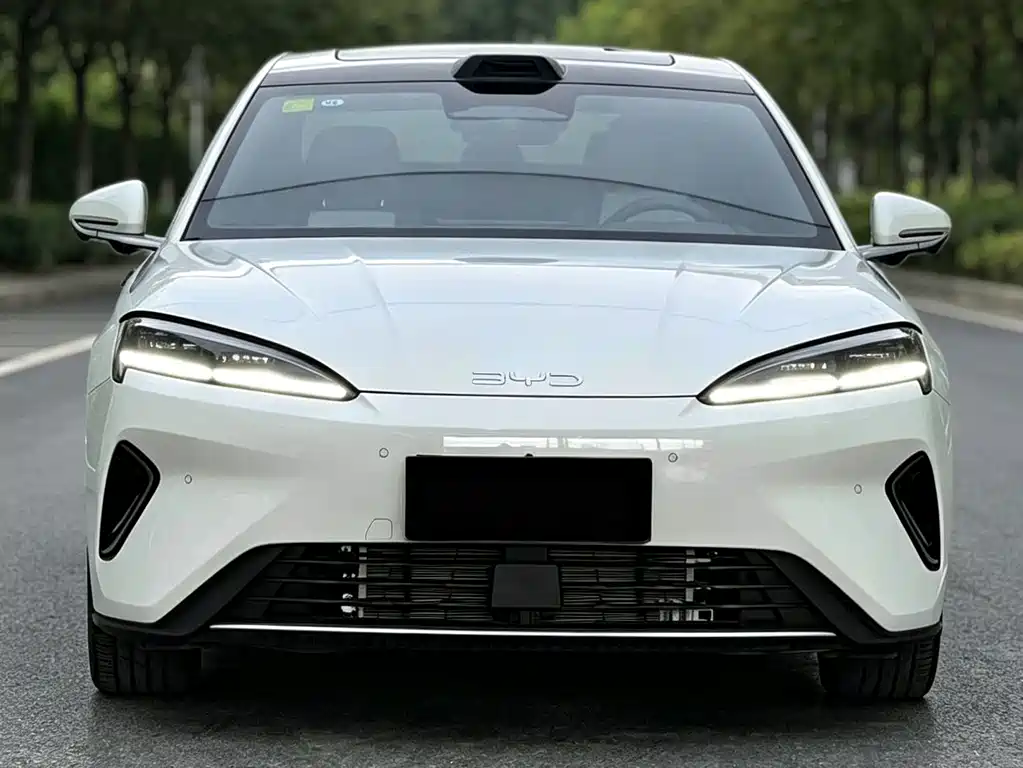 Seal 07 DM-i 2026 DM-i 1.5T 230km flagship model купить на сайте DeffCars