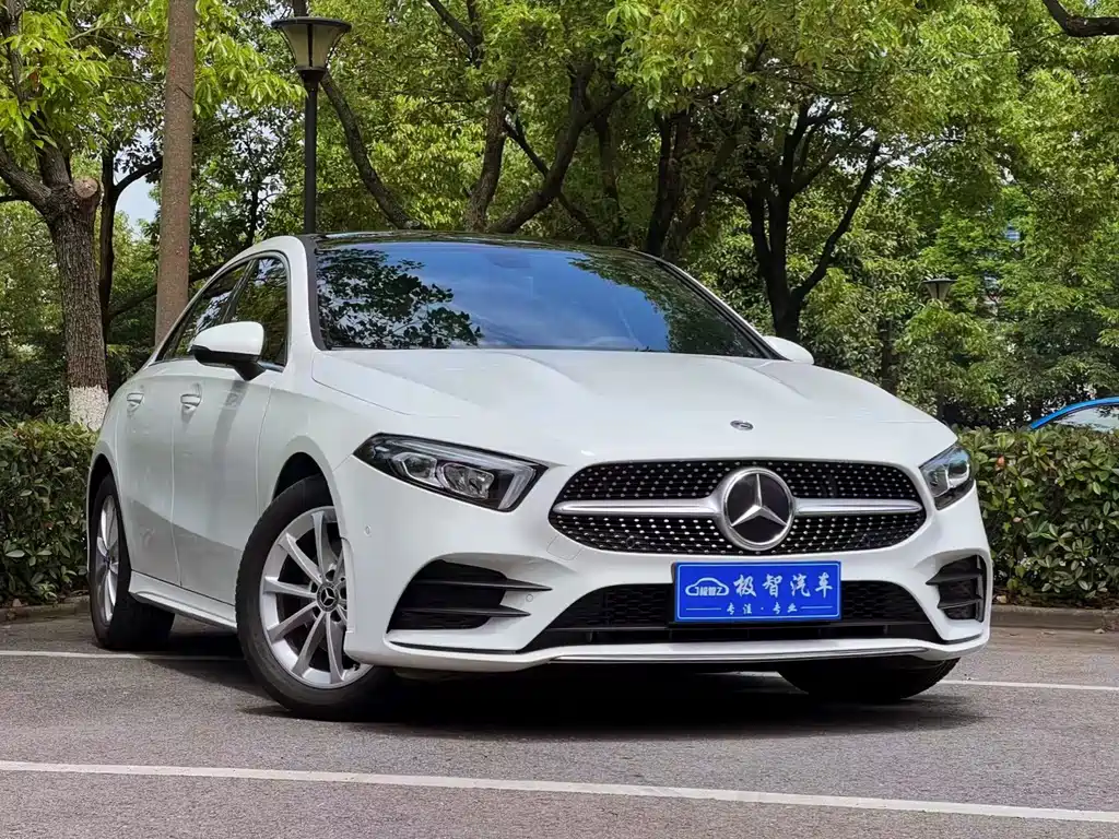 Mercedes-Benz A-Class 2023 A 200 L Fashion Model купить на сайте DeffCars