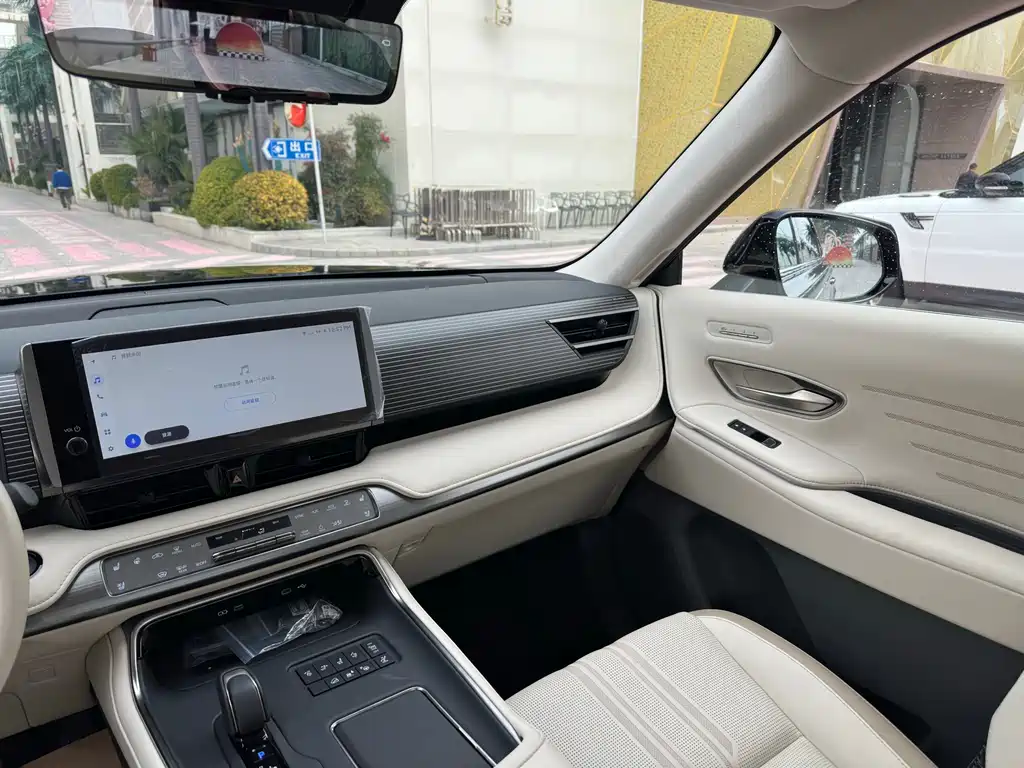 Shiji 2024 3.5L PHEV Basic Edition купить на сайте DeffCars