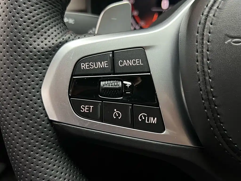 BMW 5 Series 2021 530Li Leading M Sports Package купить на сайте DeffCars