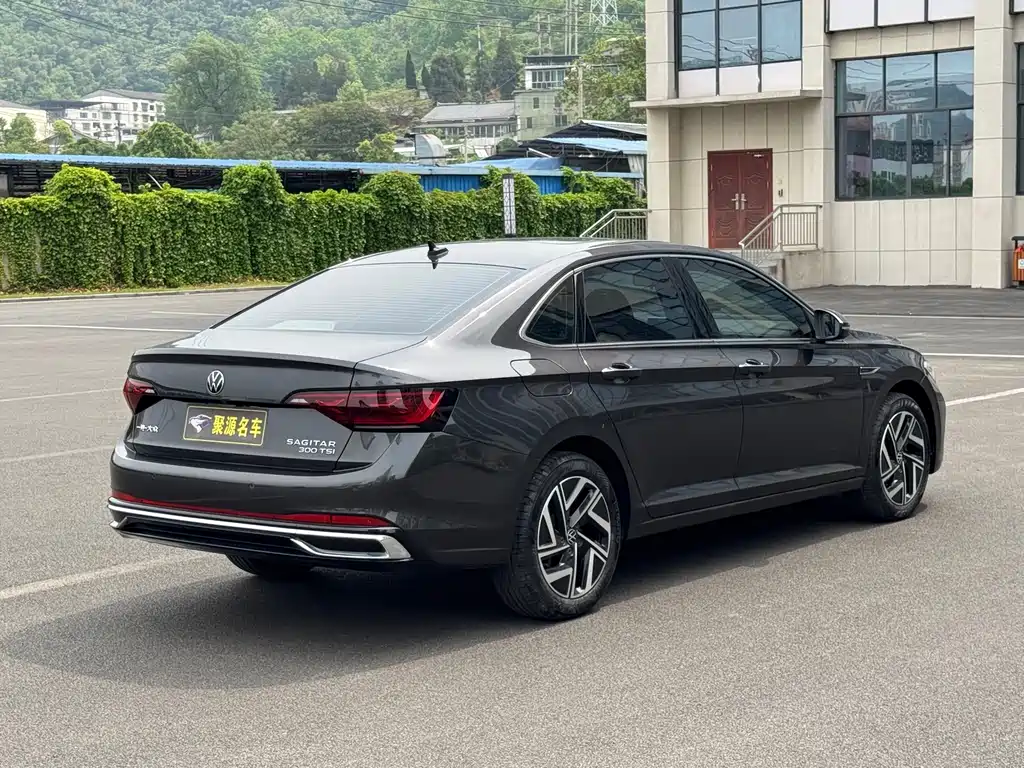 Sagitar 2023 300TSI DSG Excellence Edition купить на сайте DeffCars