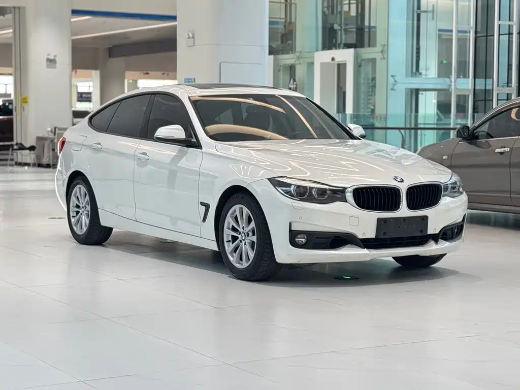 BMW 3 Series GT 2017 320i Fashion Model купить на сайте DeffCars