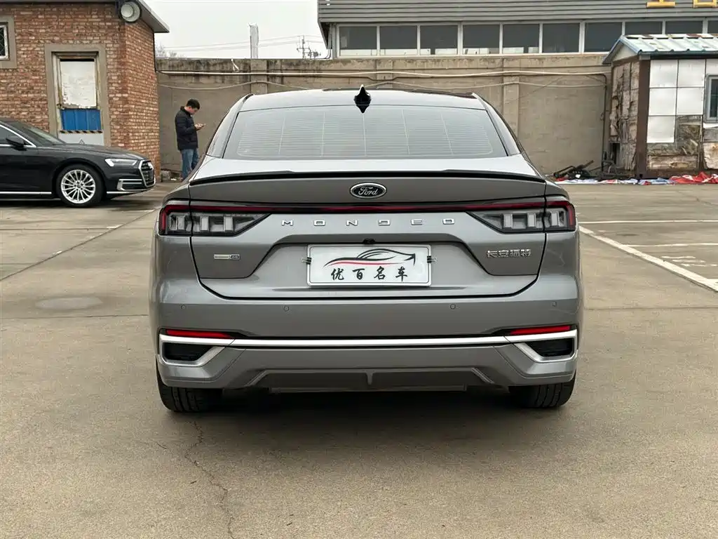 Mondeo 2022 facelift EcoBoost 245 luxury model купить на сайте DeffCars