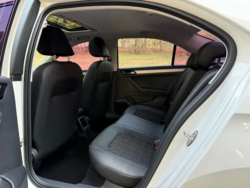 Jetta 2017 1.5L automatic comfort model купить на сайте DeffCars