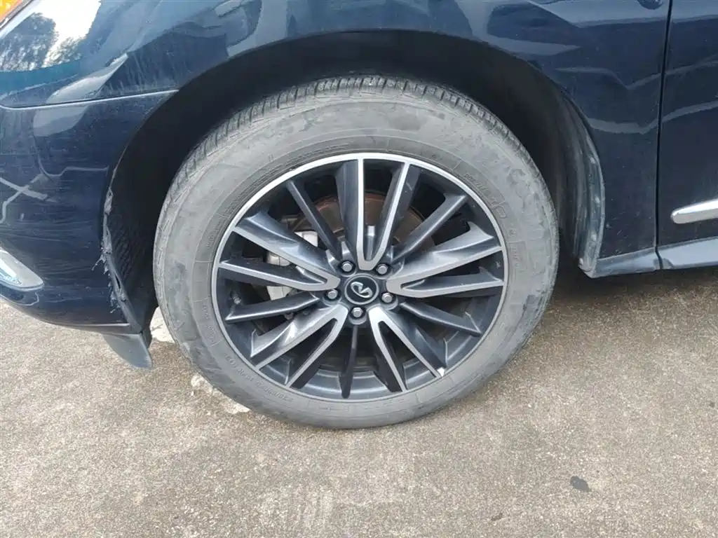 Infiniti QX60 imported 2020 2.5 S/C Hybrid two-wheel drive excellent version купить на сайте DeffCars
